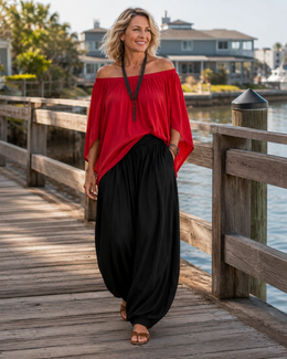 Black pants - red top