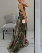 Giselle - Captivating Floral Print Maxi Dress