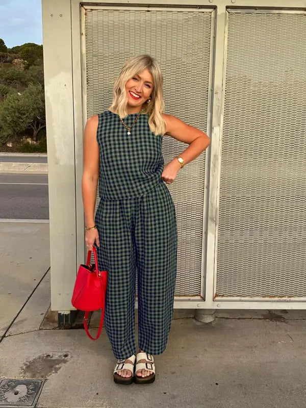 LEIGH™ - Breezy Sleeveless Two-Piece Casual Lounge Set