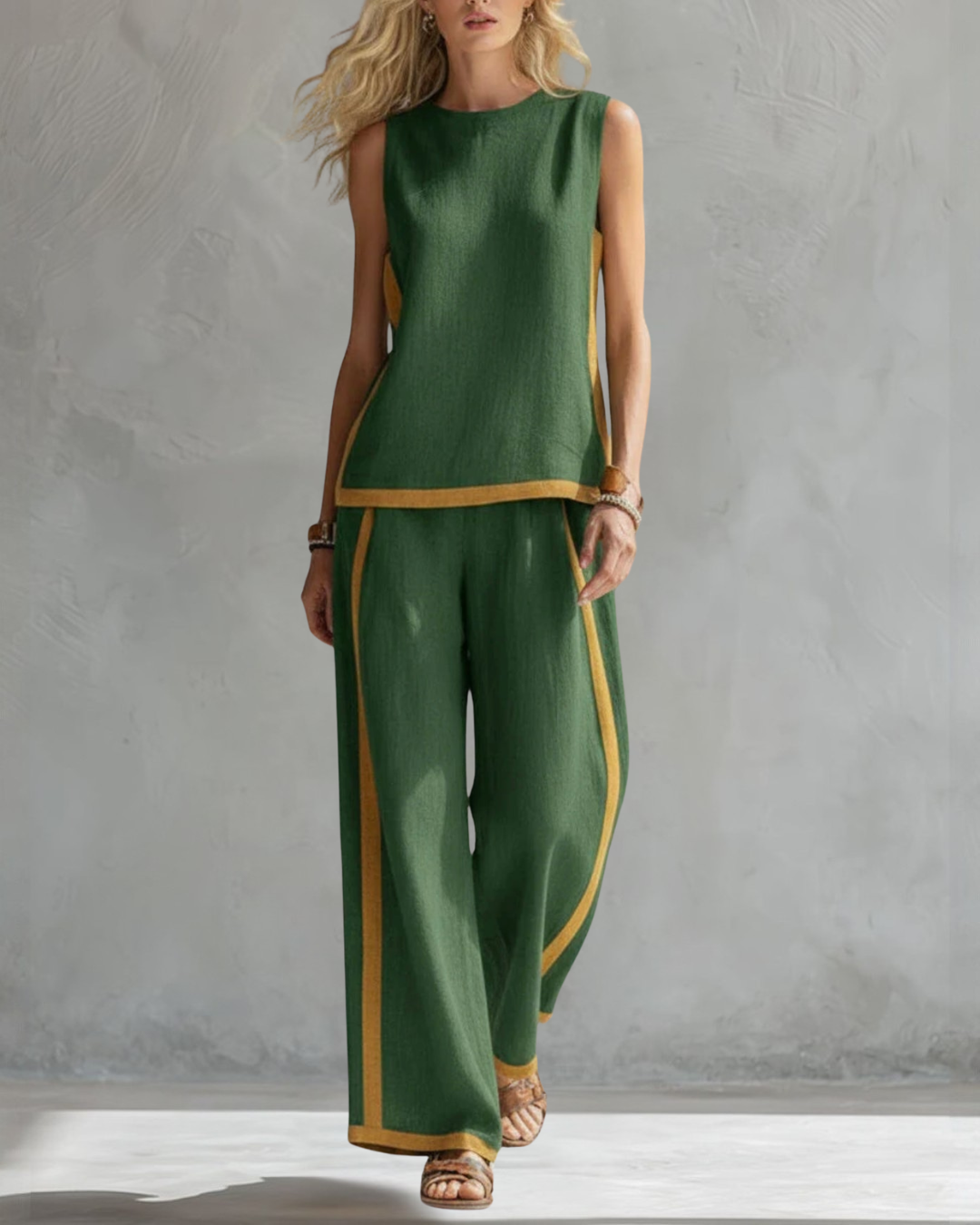 Leila - Chic Two-Piece Ensemble