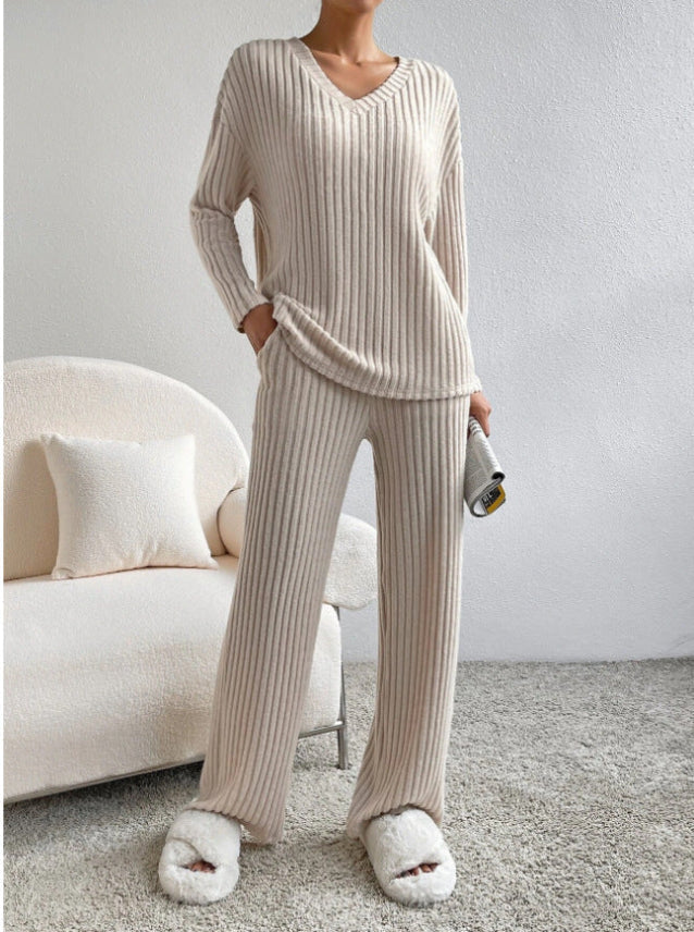 ELMER™ - Relaxed V-Neck Long Sleeve Top and Pants Ensemble