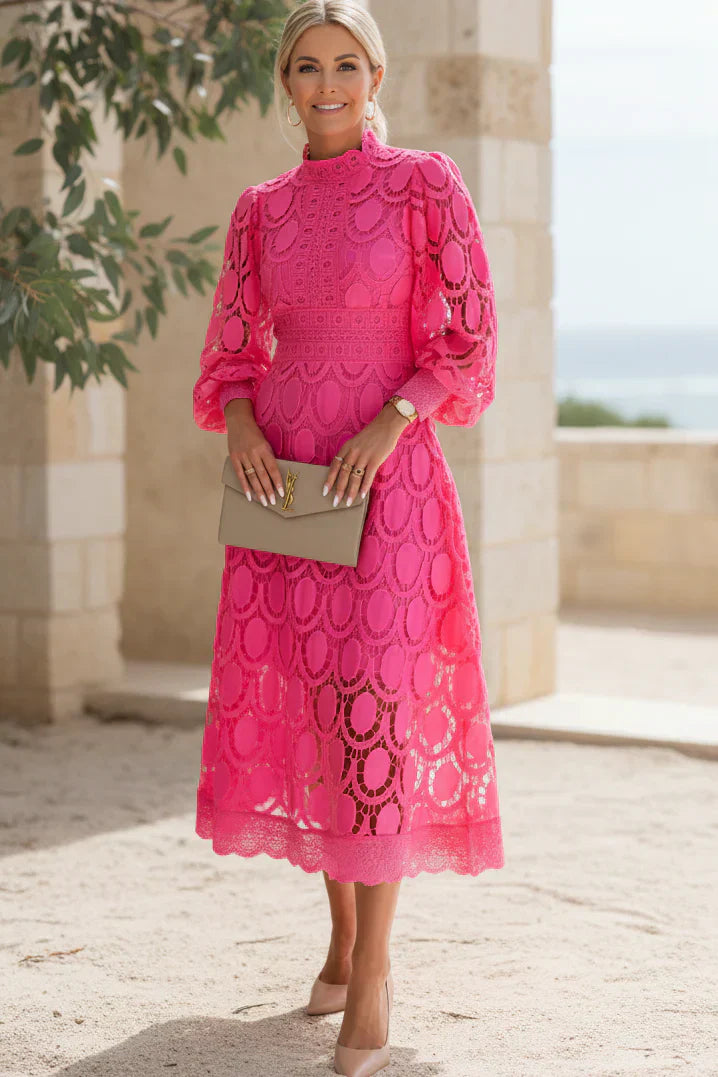 VALENTINA – KANT MIDI DRESS" can be rewritten as "VALENTINA KANT MIDI DRESS." 

If you would like a more creative option: "VALENTINA KANT Elegant Midi Dress.