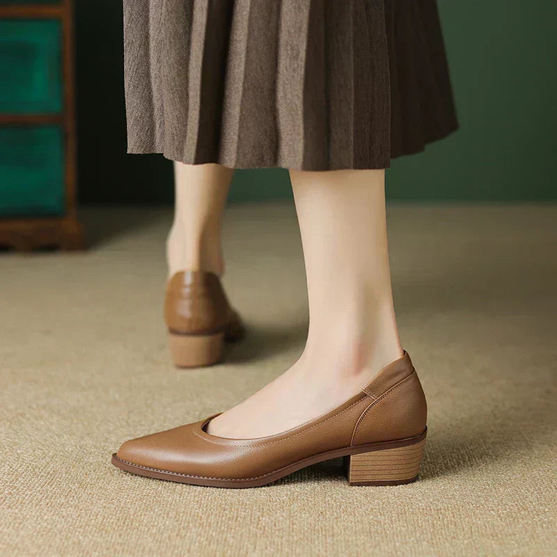 Michela | Chic Mid-Heel Footwear