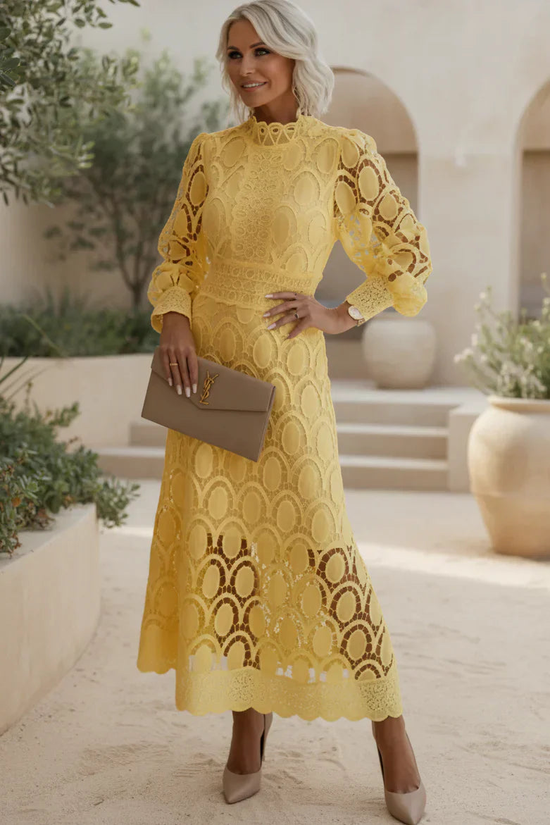 VALENTINA – KANT MIDI DRESS" can be rewritten as "VALENTINA KANT MIDI DRESS." 

If you would like a more creative option: "VALENTINA KANT Elegant Midi Dress.