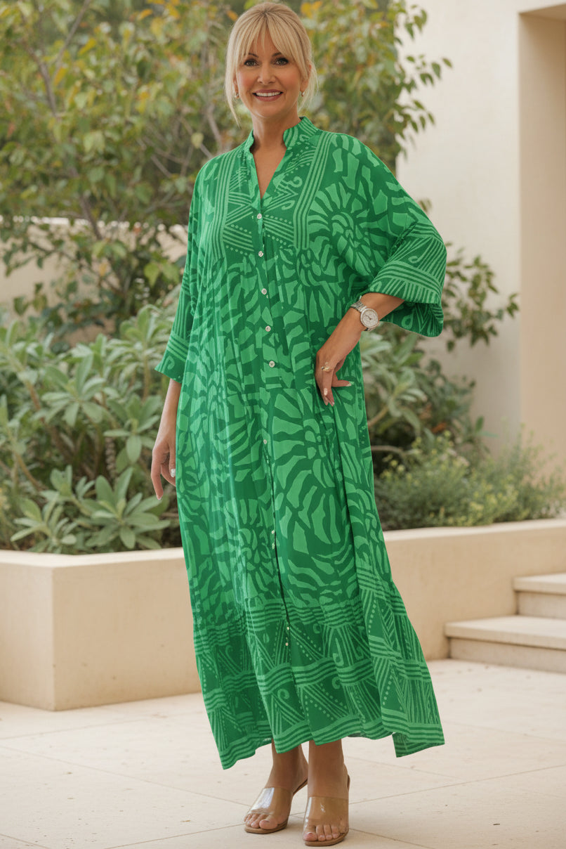 Sandra - Chic Elegance Dress