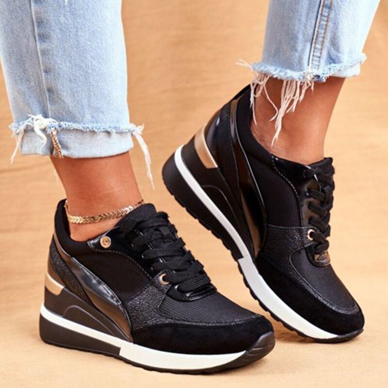 WILLA - FASHIONABLE SNEAKERS