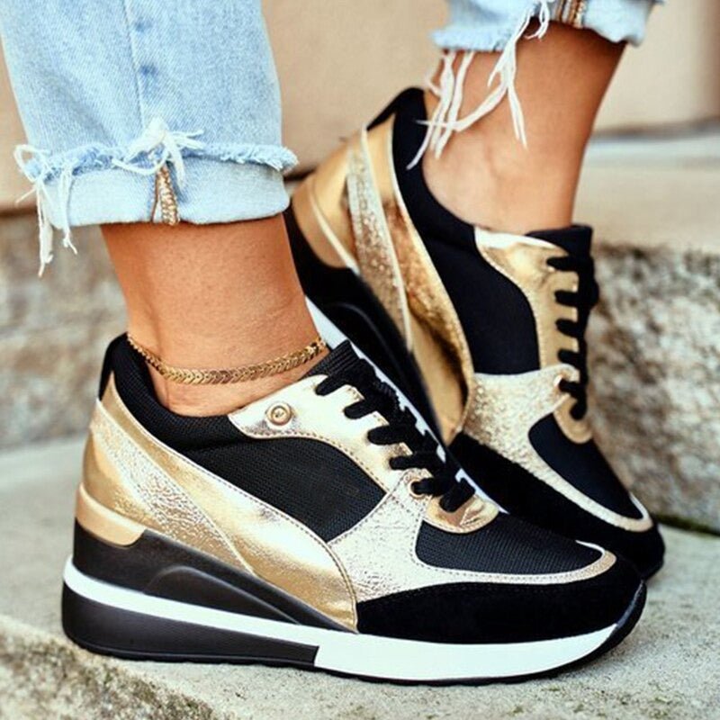 WILLA - FASHIONABLE SNEAKERS