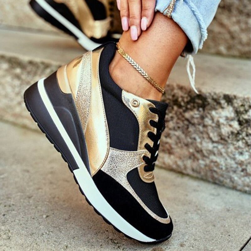 WILLA - FASHIONABLE SNEAKERS