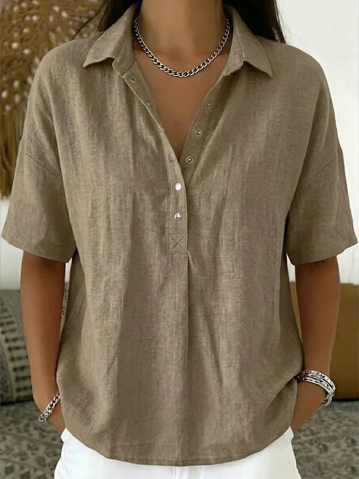 Blouse with collar and button detail
