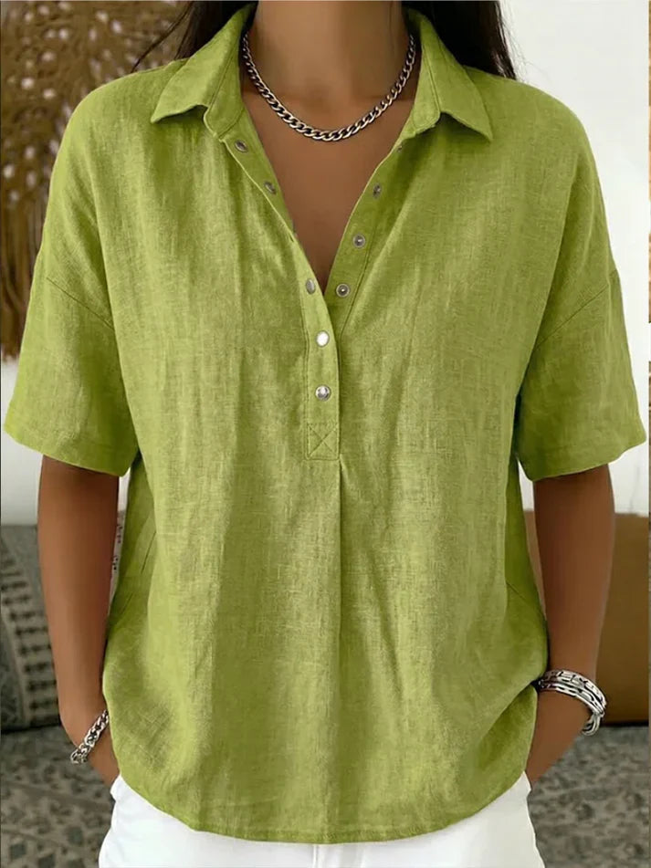 Blouse with collar and button detail
