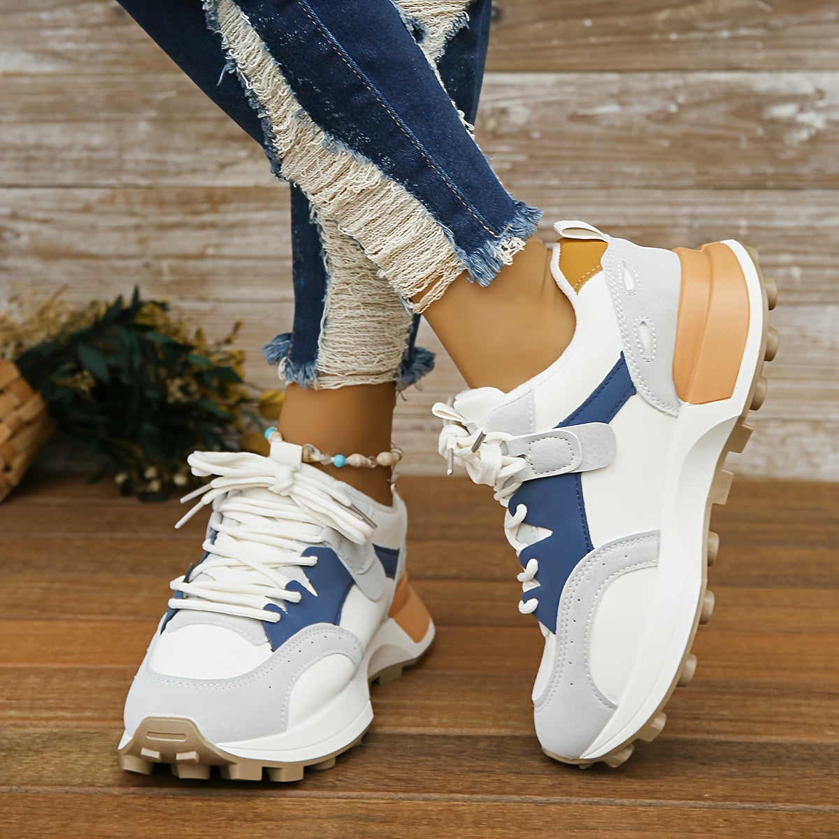 STACY - MAXIMUM COMFORT SNEAKERS