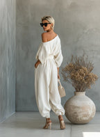 Lisa | Soft top with off-shoulder design and tapered pants