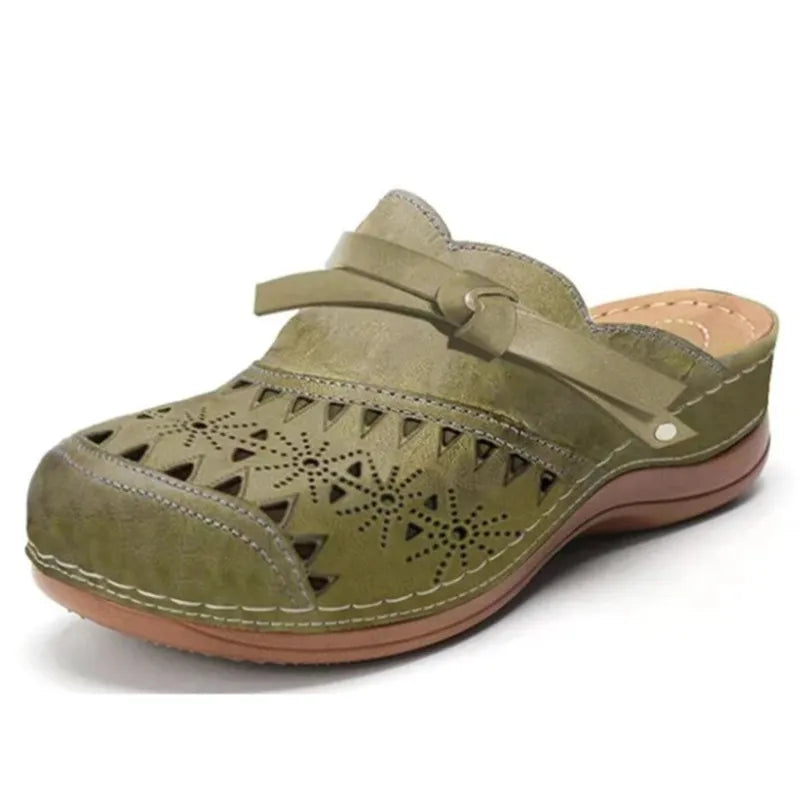 Lya Comfort Clogs for Orthopedic Support