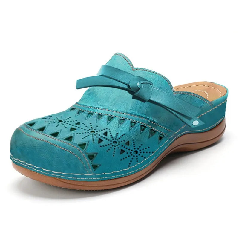 Lya Comfort Clogs for Orthopedic Support