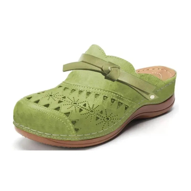 Lya Comfort Clogs for Orthopedic Support