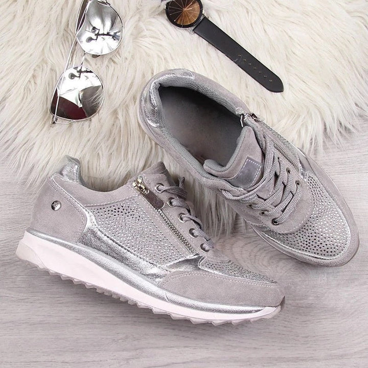 MAE - Comfort-Focused Orthopedic Sneakers