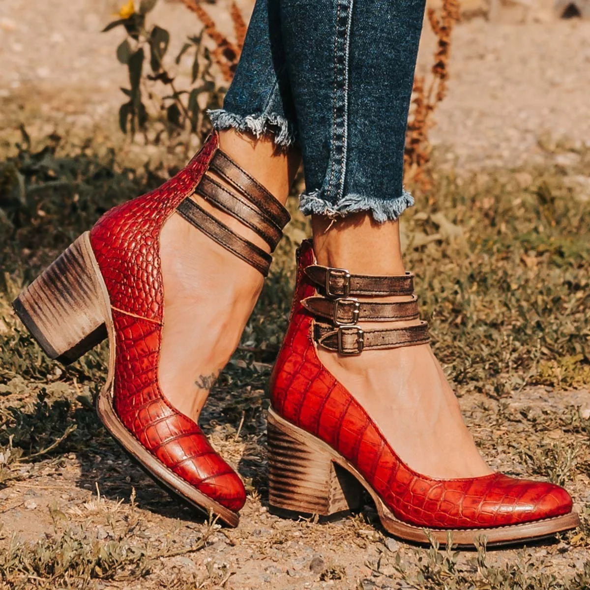 Antiqua | Timeless Vintage Heels