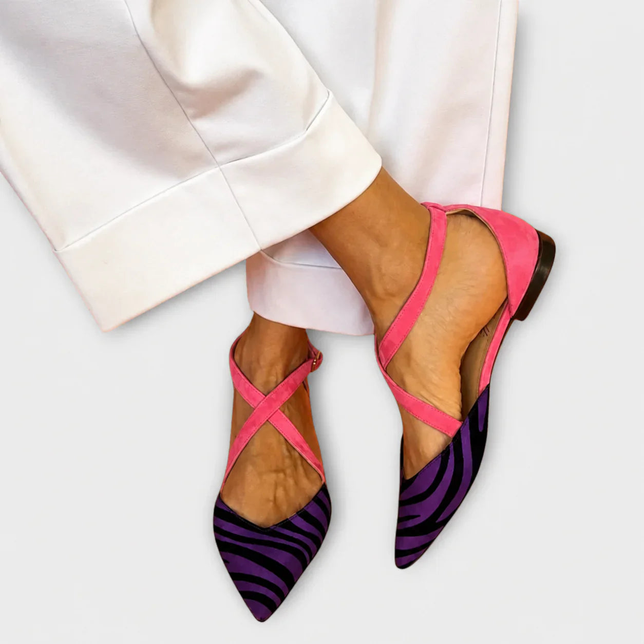 Fiona | Moccasins with Buckle