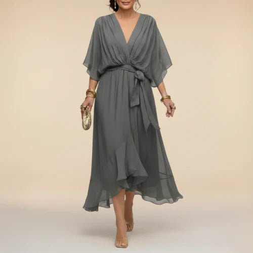 Mónica - Dress with V-neck