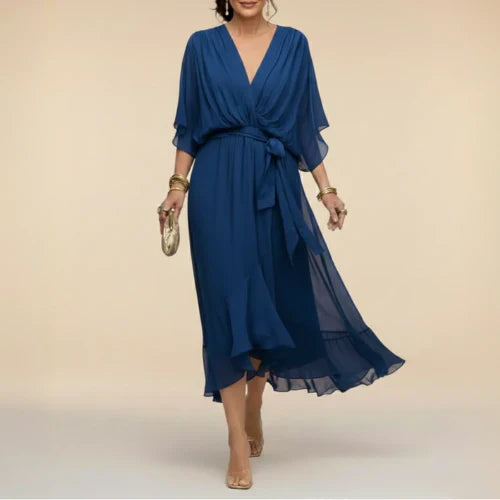 Mónica - Dress with V-neck